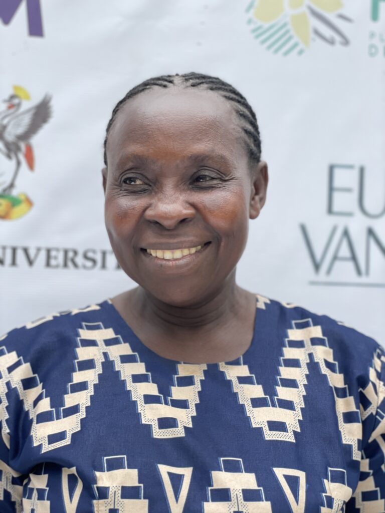 Meilleure Agricultrice de vanille en Ouganda